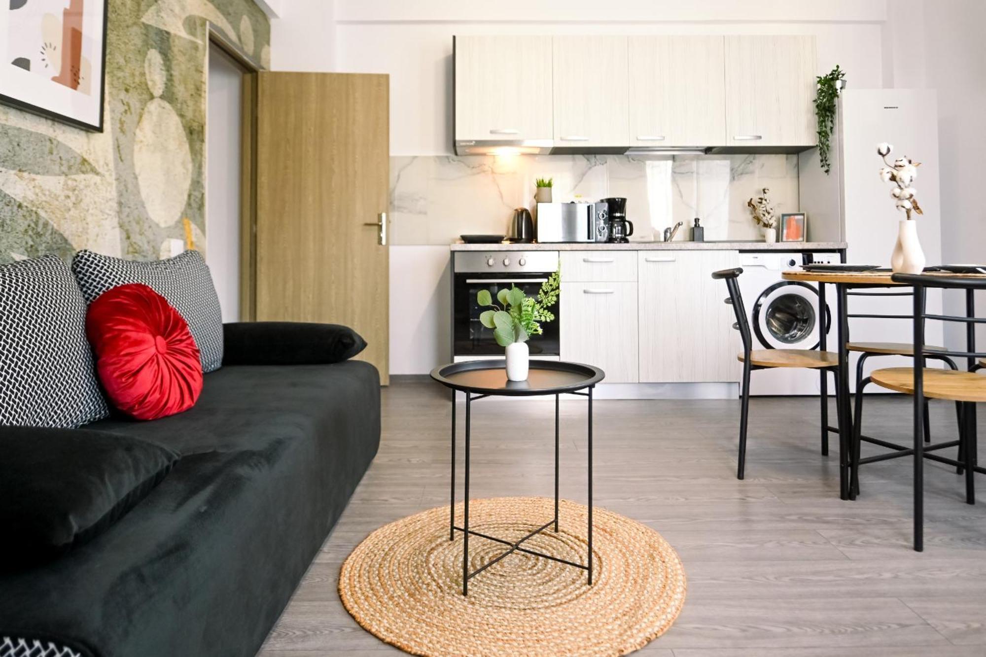 Old Town Charm - Modern & Comfortable Accommodation In The Heart Of The City Bukareszt Zewnętrze zdjęcie