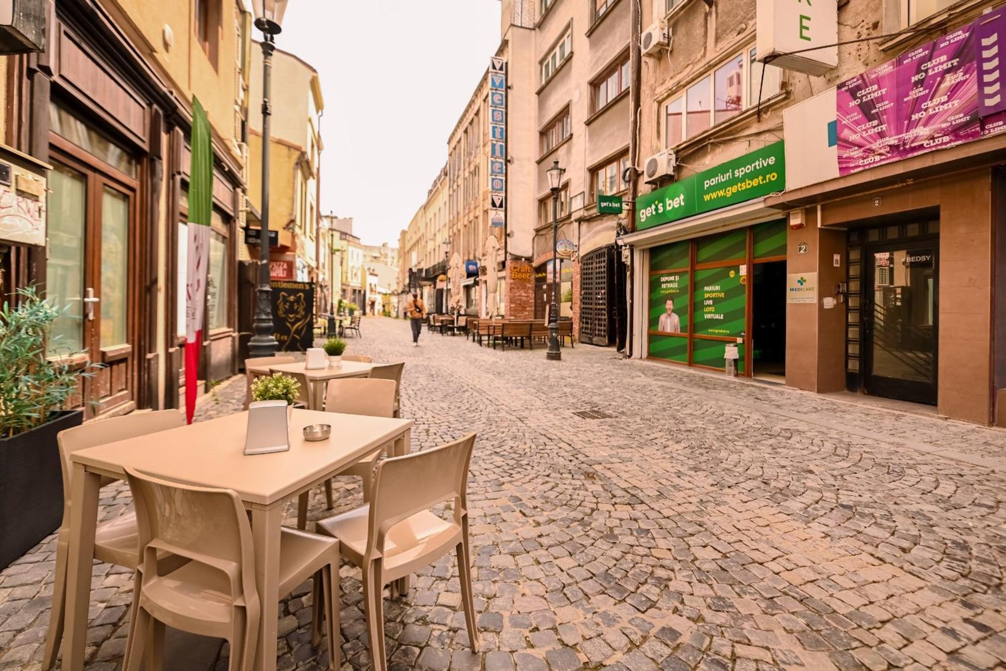 Old Town Charm - Modern & Comfortable Accommodation In The Heart Of The City Bukareszt Zewnętrze zdjęcie